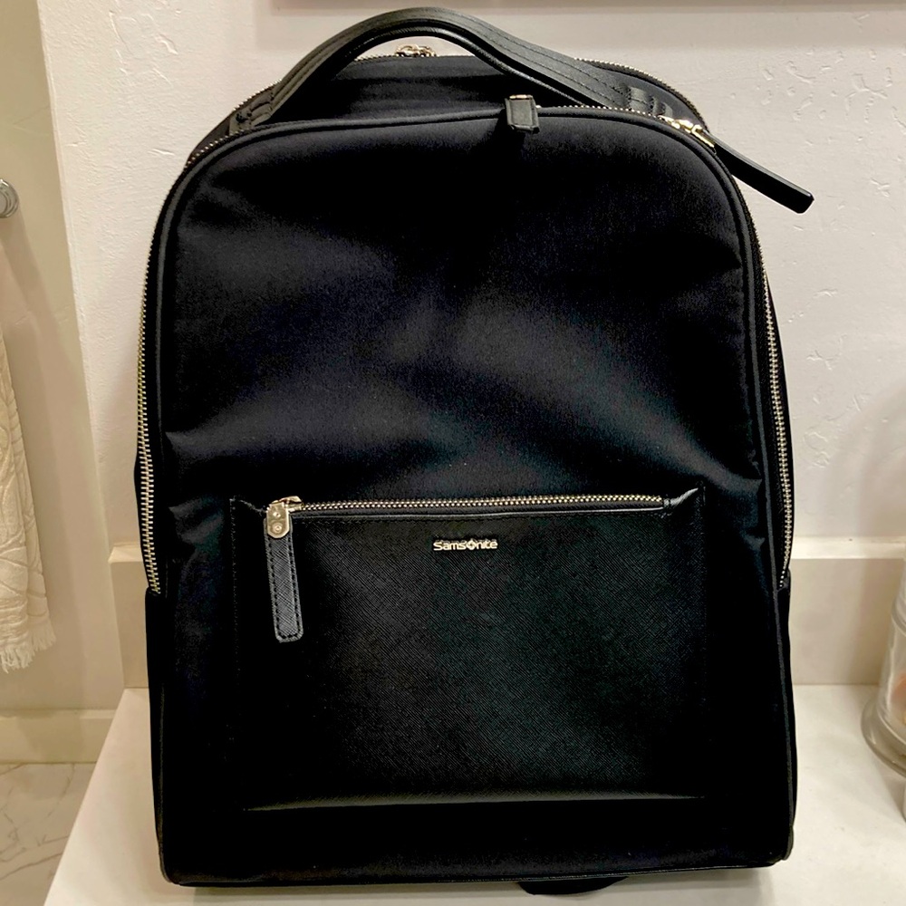 Samsonite Travel Backpack. Like New.